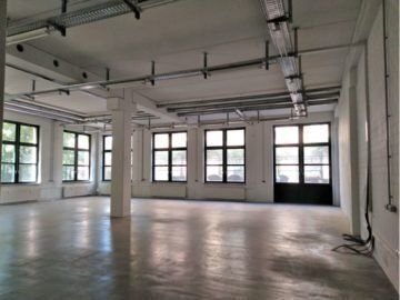 Gewerbefläche 242 m² provisionsfrei in Berlin-Hohenschönhausen