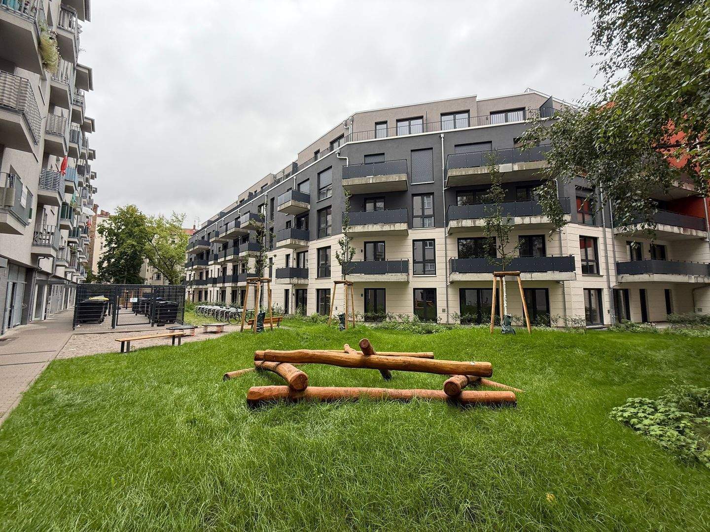 2-Zimmer-Neubau, Penthouse, 4. OG, Erstbezug, ruhige Lage im Hinterhof - Foto 1