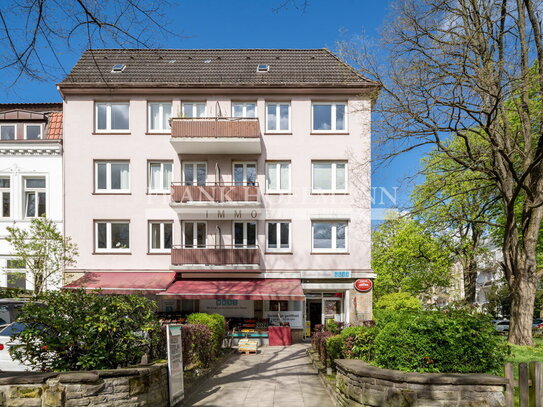 Erstklassige Lage! Mehrfamilienhaus in Harvestehude mit Mietsteigerungs- & Erweiterungspotenzial