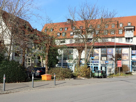 Charmante 3-Zimmer-Wohnung im Herzen von Haimhausen–1. Etage–Lift–Loggia –Tiefgaragenstellplatz