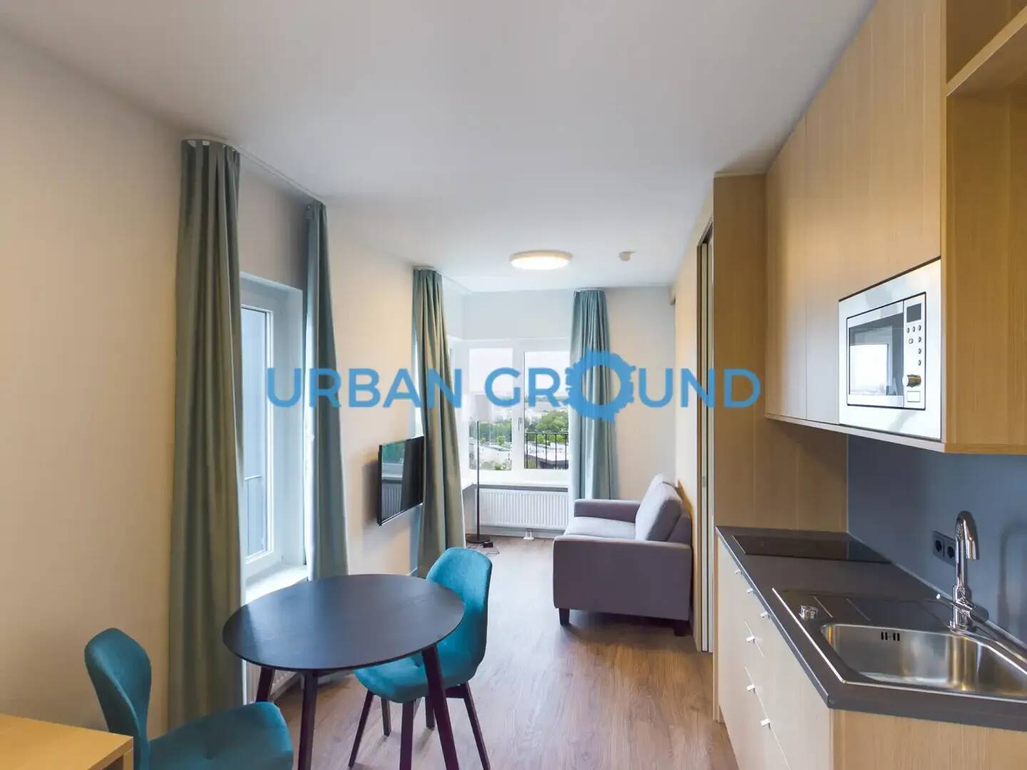 Möblierte 2 Zimmer Wohnung, Fitnessraum und Concierge - Mitte - Photo 1