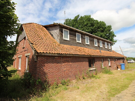 Handwerkerhaus mit Potenzial in ländlicher Lage