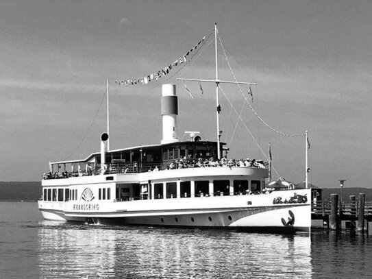 Traumhaftes Seegrundstück (Ammersee): Großes Haus, Schwimmbad, Forsthaus, u. weiteres Baupotential