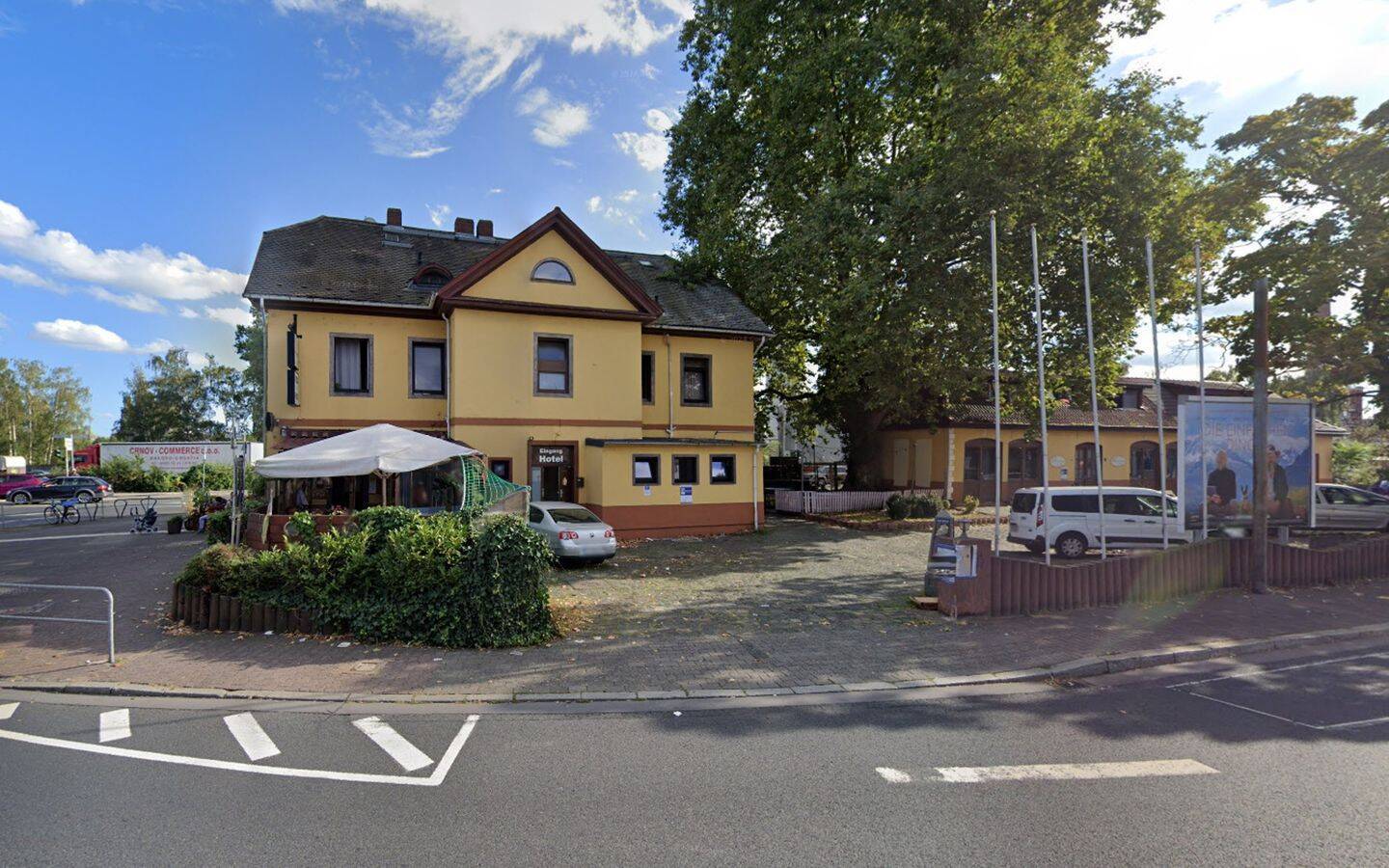                                                               Wohnen auf Zeit &amp; Hotel Zimmer und WG-Zimmer in Frankfurt                                                       in Riederwald (Frankfurt am Main)