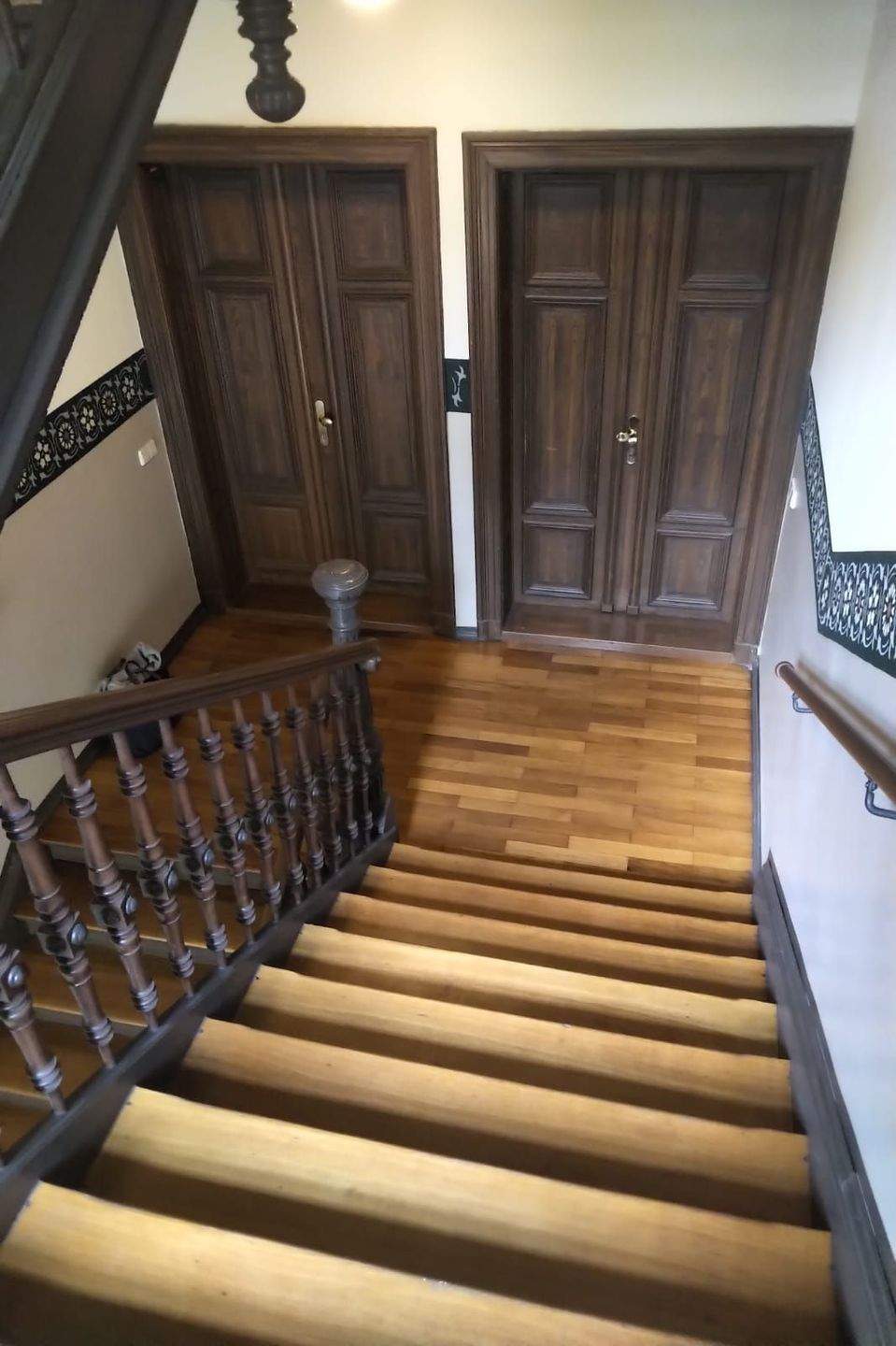 Schöne teilgewerbliche Altbauwohnung Nähe Innenstadt / Uni