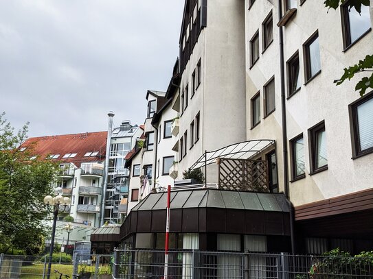 2 Zimmer Wohnung mit Balkon und Tiefgarage Nähe Friedrich Ebert Platz, Nürnberg Nordstadt