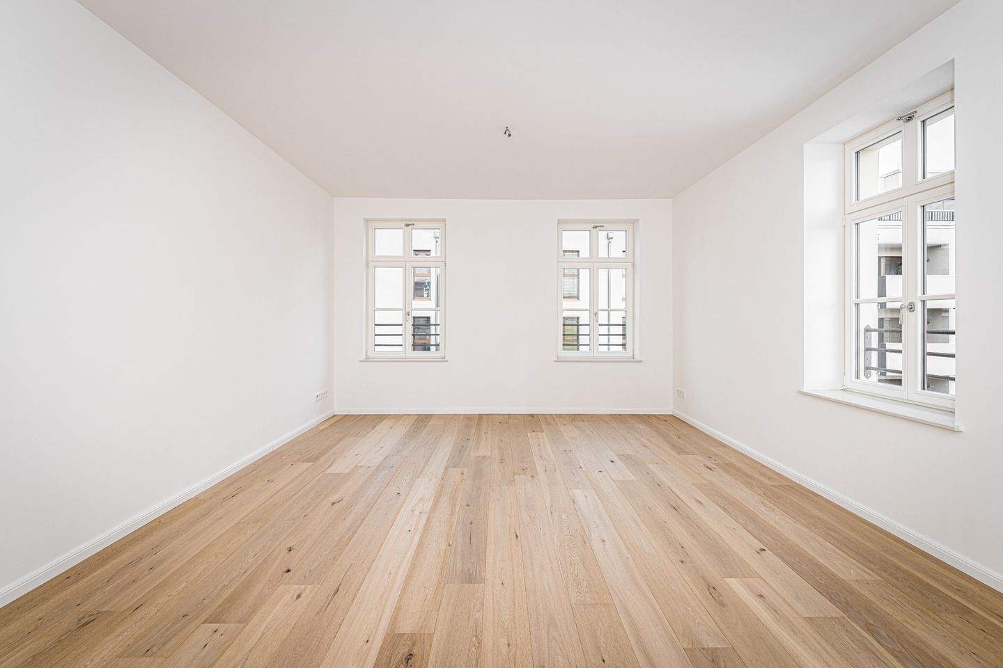 5-Zimmer Eigentumswohnung mit 2 Balkonen und 2 Bädern