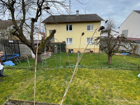 Großzügiges Zweifamilienhaus in Reichertshofen