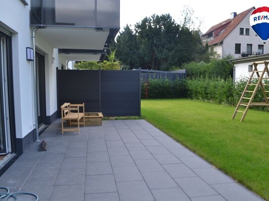 Herzlich willkommen in Oberberg-Bad Salzuflen! Exklusive 3-Zimmer-Wohnung mit Terrasse und Tageslichtbad in modernem 5-…