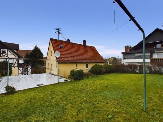 ALTHAUS-Sanierungsobjekt oder Bauplatz-Möglichkeit in Schwäbisch Gmünd-Straßdorf