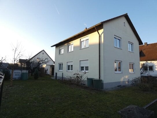 Vermietetes Zweifamilienwohnhaus in Weiherhammer