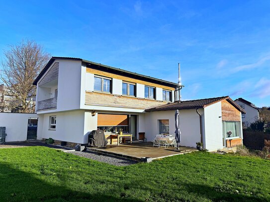 Ihr Traumhaus mit großzügigem Grundstück und villenartigem Charme