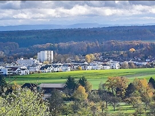 Sonnige 3,5 Zi-Wohnung 85 m² mit EBK & Garage in Schönaich