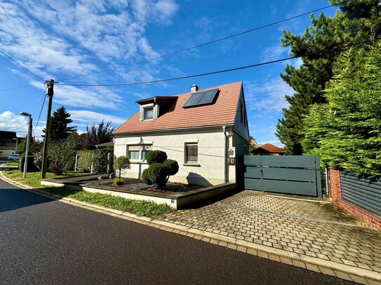 Platz für die ganze Familie | Pool | Wintergarten | Fußbodenheizung | Garage | Kamin