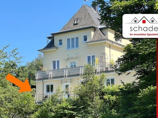 SCHADE IMMOBILIEN - Eigentumswohnung mit Hauscharakter und viel Gartenfläche!