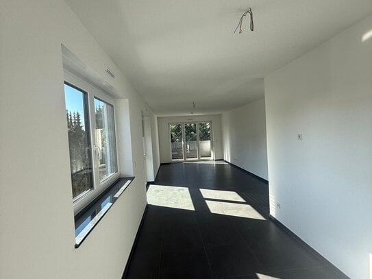 RESERVIERT! 3 Zimmerwohnung im Obergeschoss mit Balkon zu verkaufen! 5 % Rabatt bis 28.02.2025!