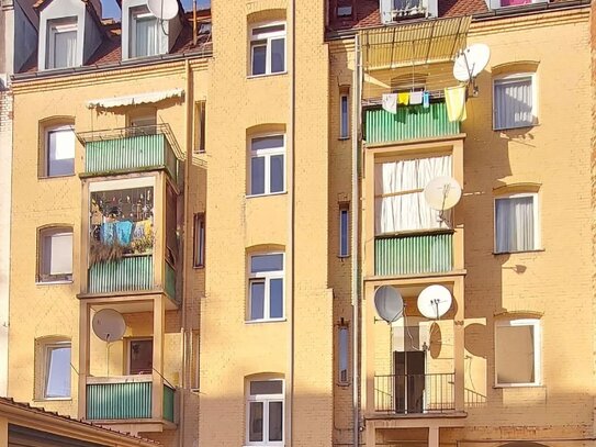 Altbau 3 Zimmer Wohnung mit 68 m² & kleinen Balkon * Nürnberg-Süd, Humboldtstraße