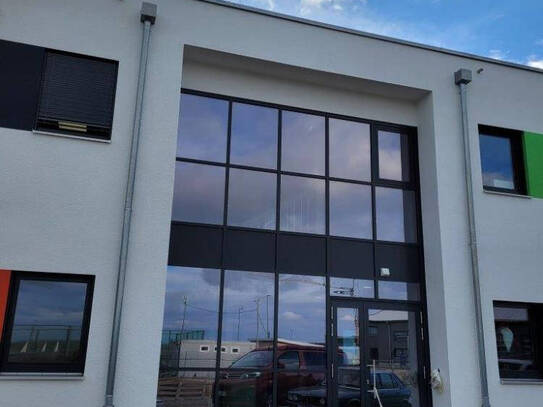 Erstbezug nachhaltiges Bürogebäude! Flexible Büroflächen am Bahnhof Mering Sankt Afra - Gewerbepark Mering-West