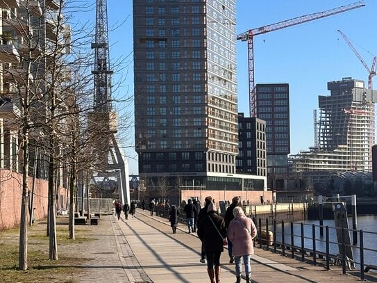 Hafencity Erstbezug ohne Makler: Traumblick auf Elphi und Elbe, Mietfestschreibung über 5 Jahre