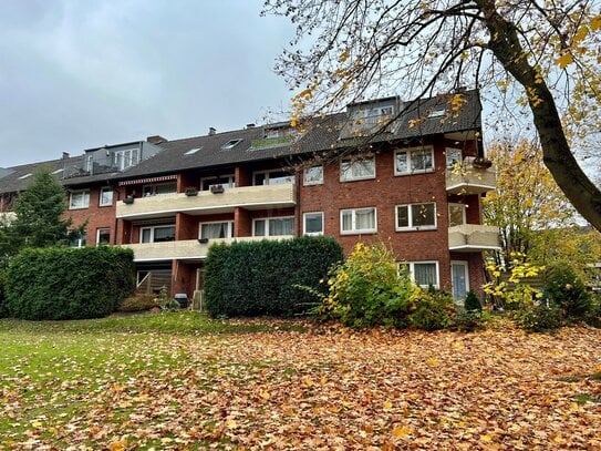 Helle 2-Zimmer-Wohnung mit Balkon: Ideal für Singles und Paare.