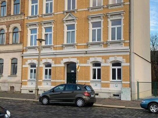 Großzügige 4-R-Wohnung