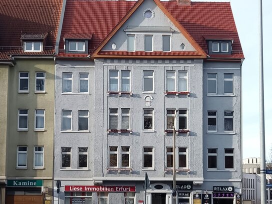 Vermietung: 4-Raumwohnung Zentrumslage. Wohnküche/Bad mit Fenster