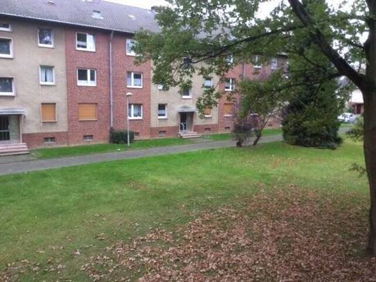 Wir renovieren für Sie! schöne 4-Zimmer-Wohnung mit Balkon in Mönchengladbach Burgbongert