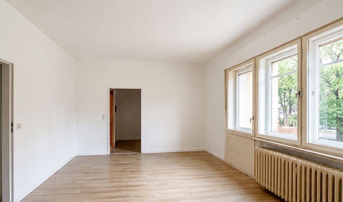 Gemütliche 2-Zimmer-Wohnung mit Balkon, Einbauküche & Pkw-Stellplatz in Berlin-Mariendorf - Foto 1