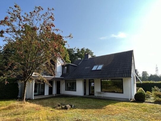 Großzügiges Einfamilienhaus mit modernem Design