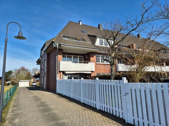 gepflegte 3 Zimmer ETW mit Süd-Balkon, Duschbad mit Fenster und PKW-Stellplatz