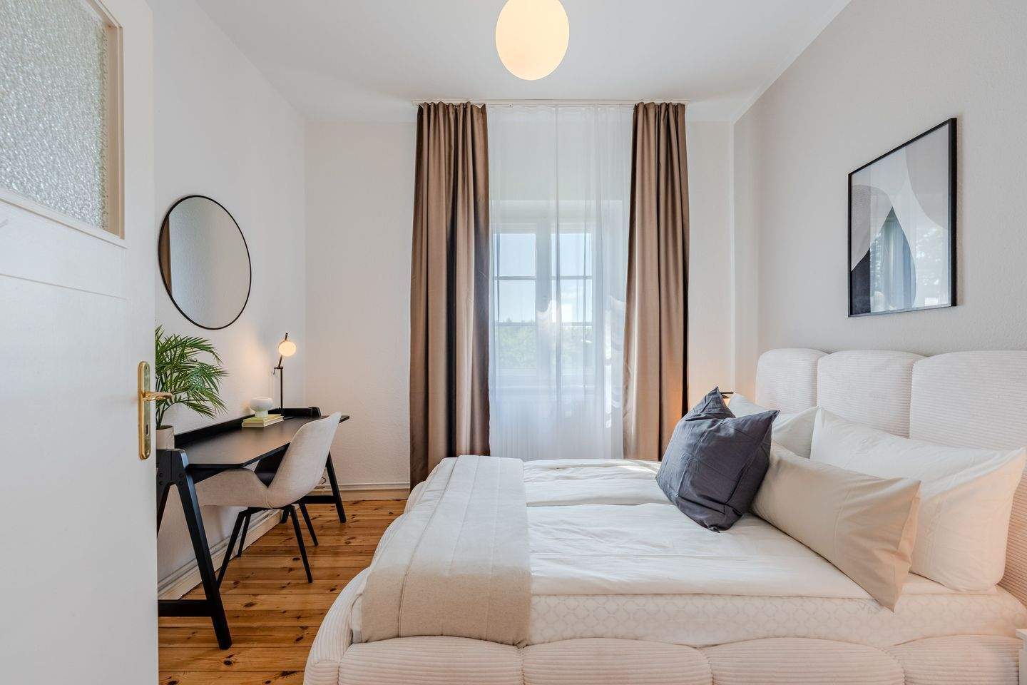 Elegante & geräumige 3-Zimmer-Wohnung im exklusiven Zehlendorf - Photo 1