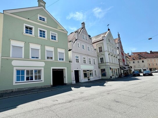 Hübsches Restaurant mit Biergarten (insgesamt 235 m²) in bester Innenstadtlage - Regierungsplatz