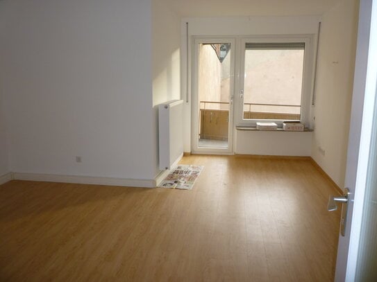 Großzügige und moderne 2-Zimmer-Wohnung mit Balkon Nürnberg-Rosenau