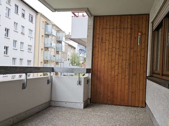 3-Zimmer-ETW Balkon/Duplexparkplatz nähe städtisches Klinikum