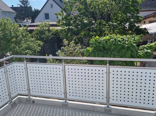 Ihr neues Zuhause in Heilsbronn, ein Raumwunder. Ihr Blick ins Grüne von Ihrem Sonnenbalkon