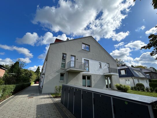 Moderne 3-Zimmer- Maisonettewohnung mit Balkon und Dachterrasse