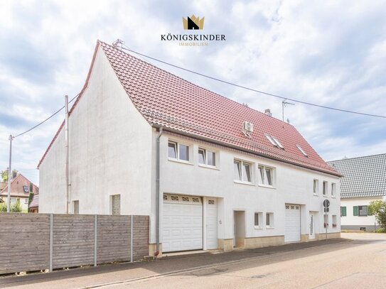 Top-Investition! Saniertes, ausgebautes Mehrfamilienhaus mit 4 Wohnungen und ca. 400m² Wohnfläche zu verkaufen