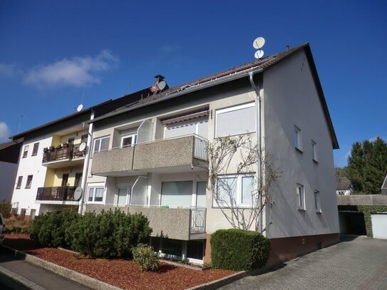 2.5 ZKB mit Balkon und Garage in Uninähe!