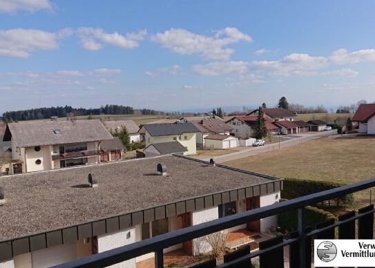 Wohnung mit Alpenblick und Hallenbad im Haus!