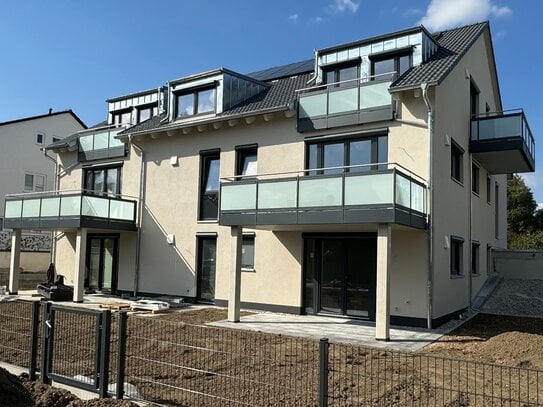 Haustiere herzlich willkommen! Moderne, hochwertige Wohnung mit Balkon in ruhiger Lage