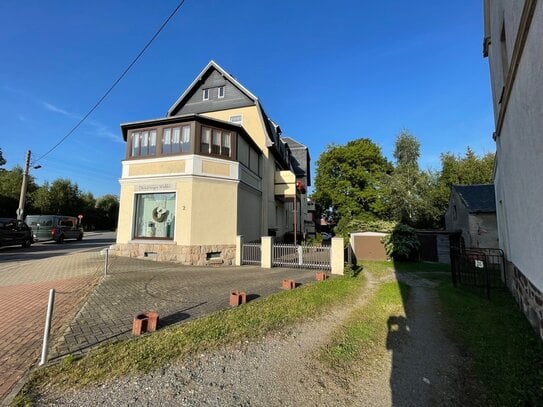 2 Raum Wohnung mit EBK und Balkon