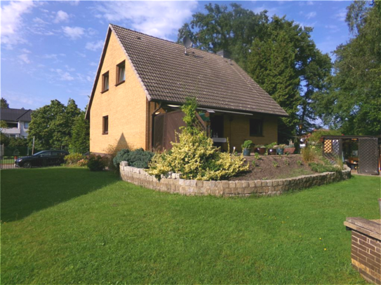 Einzigartiges Einfamilienhaus in Langenhagen - Ideal für Familien und Handwerker