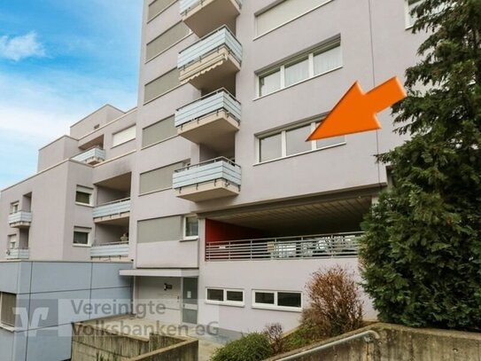 Schöne 3 Zimmer Stadtwohnung mit Balkon & TG Platz