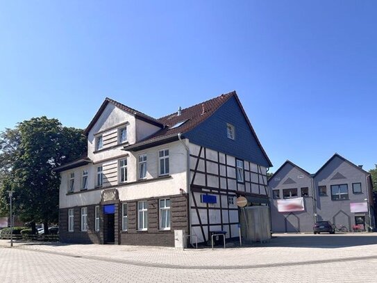 Burgdorf: Attraktives Mehrfamilienhaus in sehr zentraler Lage