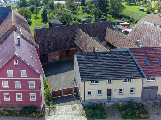 Ehemals landwirtschaftliches Anwesen mit vielen baulichen Optionen - für den Käufer provisionsfrei