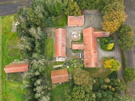 Resthof auf Traumgrundstück in idyllischer Lage in der Gemeinde Großenkneten