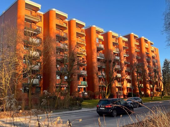 *** Kapitalanlage / Selbstnutzer - Gut vermietete 2 Zimmer Wohnung in Glinde mit Balkon Blick ins Grüne ***