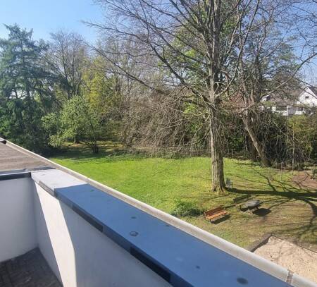 Gerresheim: Gemütliche 1-Zimmer-Wohnung mit separatem Schlafzimmer und Balkon