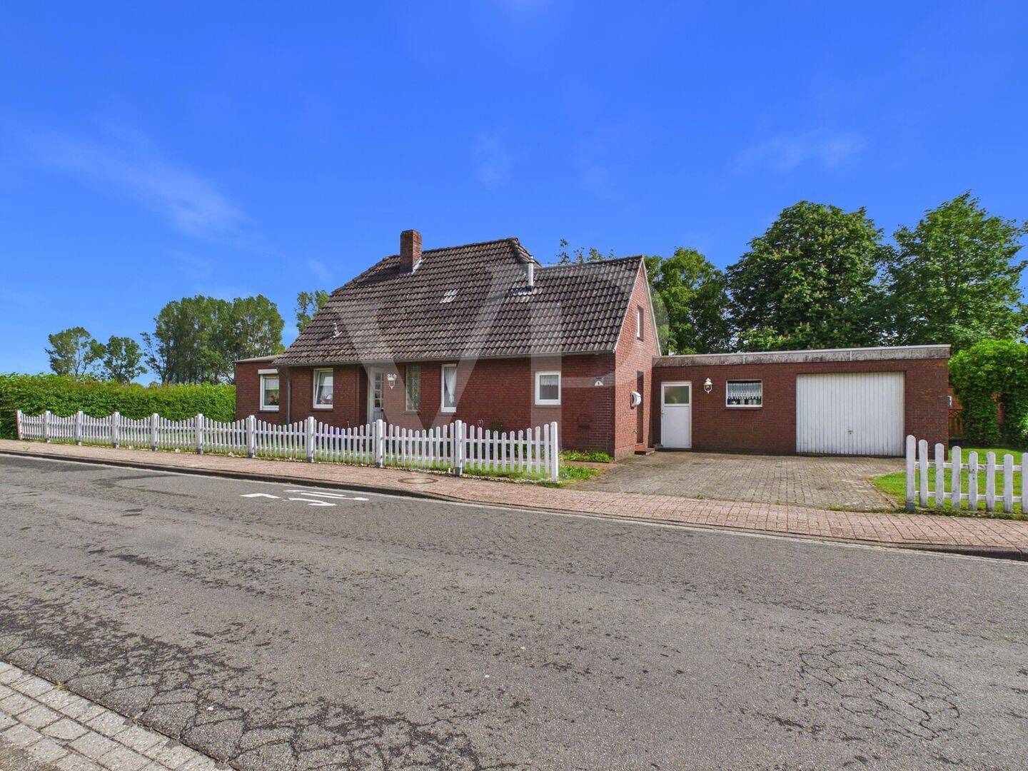 Real Estate Title Image Background