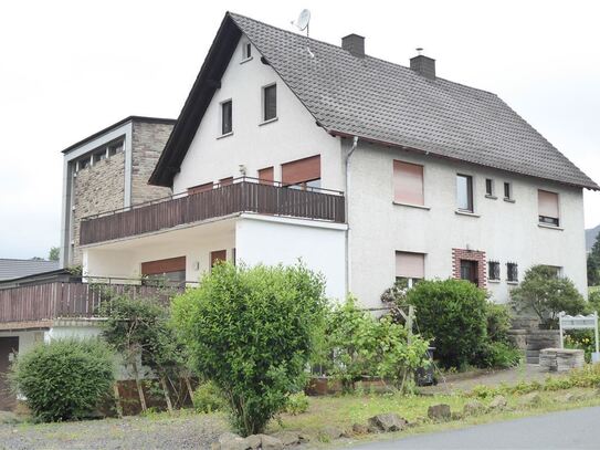 Gepflegtes 3-Familienhaus zum Selbstbewohnen oder zum Vermieten in Toplage